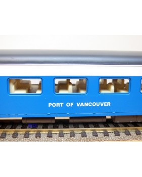  RIVAROSSI  6536 / 0  , voiture grandes lignes ( coach )   GREAT NORTHERN     BO