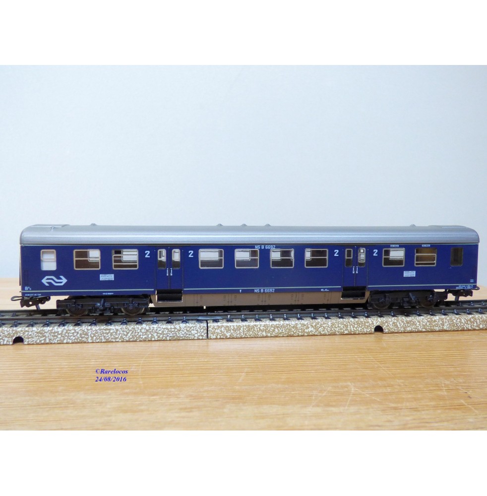 MÄRKLIN 4049.2,  voiture 2 Kl. type B 6600  NS  BO