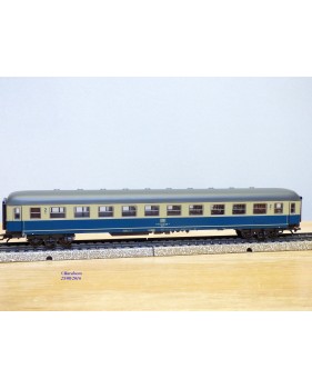Märklin 4292, voiture  grandes lignes 2 Kl. type Bm 234   DB   neuf   BO
