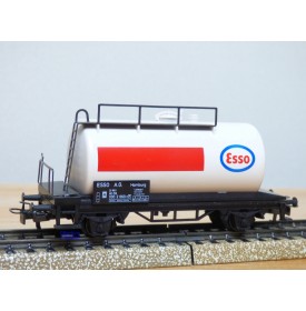 Märklin 4441, wagon citerne ESSO  AG    DB