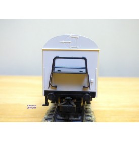 Märklin  87502 / 4415,  wagon couvert réfrigérant  Ichqrs 377 FAO SCHWARTZ    BO