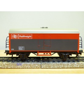 Märklin  87703 / 4415,  wagon couvert réfrigérant  RAILFREIGHT   neuf    BO