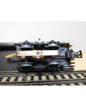 MÄRKLIN  4036,  rare voiture 2 Kl. type Bz  avec éclairage   FS  BO