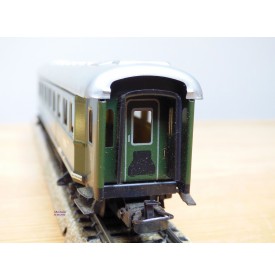 MÄRKLIN  4037,   voiture 2 Kl. type B4ü  avec éclairage   DB  BO