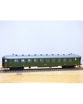 France Trains  294,  voiture OCEM à flancs lisses 3ème classe à portes sanitaires  type C10  P.O.-MIDI   neuf   BO  