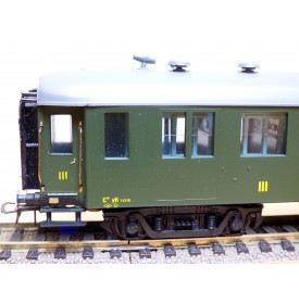 France Trains  294,  voiture OCEM à flancs lisses 3ème classe à portes sanitaires  type C10  P.O.-MIDI   neuf   BO  