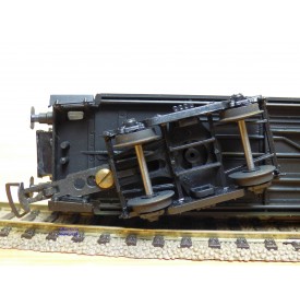 France Trains  294,  voiture OCEM à flancs lisses 3ème classe à portes sanitaires  type C10  P.O.-MIDI   neuf   BO  