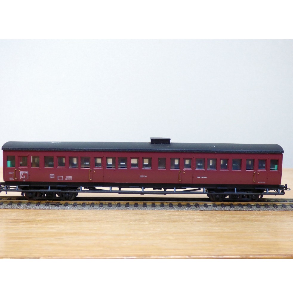 FranceTrains 142 B, voiture dortoir  ( ex  type Ty  NORD )  SNCF   BO  
