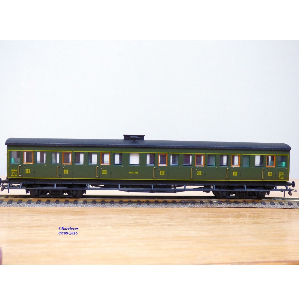 FranceTrains 123, voiture à portières latérales à bogies de 3 ème classe   type Ty  NORD   NORD   BO  