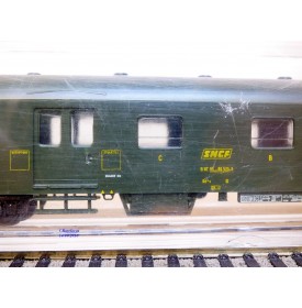 France Trains  282 ,  fourgon grandes lignes à rivets à guérite  type Dd4 s myi   SNCF  BO  