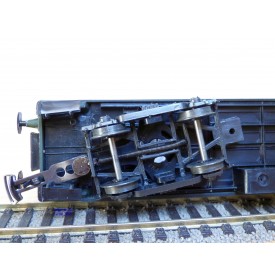 France Trains  244 K,  voiture OCEM à flancs lisses mixte 2 ème classe/ fourgon   type B5 D  SNCF  BO 