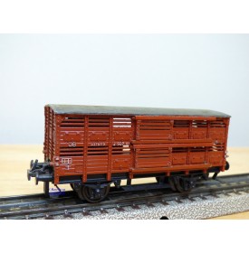TRIX EXPRESS  20/119, wagon couvert pour transport de volaille  type Altona  DB  BO
