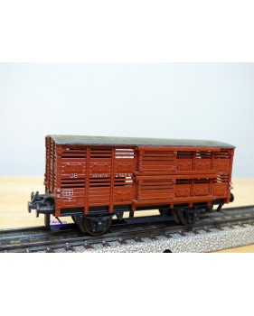 TRIX EXPRESS  20/119, wagon couvert pour transport de volaille  type Altona  DB  BO
