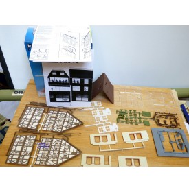KIBRI  8704, Garage / station service  BO  1/87 HO