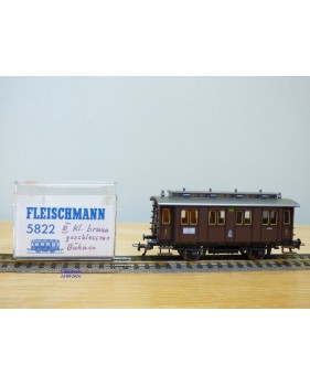 FLEISCHMANN 5821, voiture ancienne  à  2   essieux   3 Kl.  N° 1488  KPEV    BO 