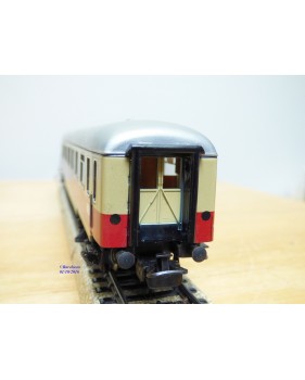 MÄRKLIN  4085,  voiture  à compartiments type Avüm 111    TEE / IC   DB   BO 