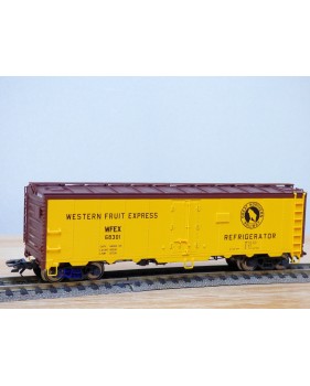 TRIX  24902-12 , wagon couvert réfrigérant ( reefer )   Western Fruit Express   GN   Neuf    BO