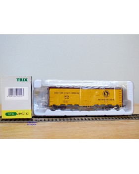 TRIX  24902-12 , wagon couvert réfrigérant ( reefer )   Western Fruit Express   GN   Neuf    BO