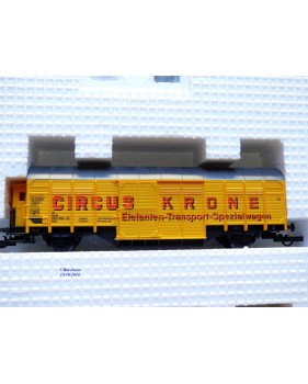ROCO 44009 / PREISER 30726 , set 4 wagons couverts  cirque KRONE   DB  Neuf BO