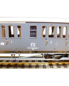 ROCO 44775,  voiture " Centoporte'  mixte 1 / 2 Cl.  FS   neuf   BO
