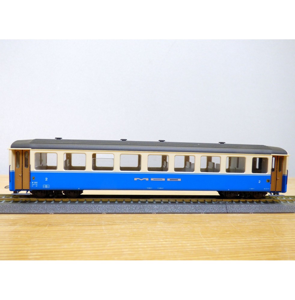 Voiture métallique à portes centrales AB 1157 Rhb BO