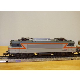 Märklin 33252, couplage de motrices Bo Bo type BB 7200    SNCF   BO 