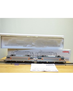 Märklin 33252, couplage de motrices Bo Bo type BB 7200    SNCF   BO 