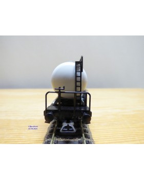 LILIPUT 250 43, wagon citerne Zinkwit  Nederland  NS  neuf BO