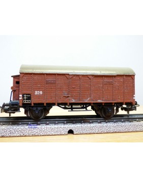 Märklin 320.3,  wagon couvert  à guérite  pour transport de bananes Jamaica  DB 