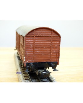 Märklin 320.3,  wagon couvert  à guérite  pour transport de bananes Jamaica  DB 