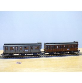 ROCO 44013,  2 wagons anciens  à 3 essieux et guérite  KPEV   neuf   BO