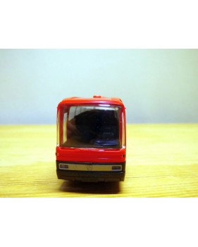 Rietze 60182, autocar  MERCEDES BENZ  O 303 15  RHD  BurBusse    Neuf   BO