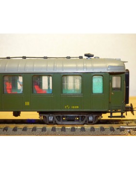 France Trains  256k,  voiture  OCEM à rivets 3 Cl. type C10 yfi   MIDI   N°: 12129  BO