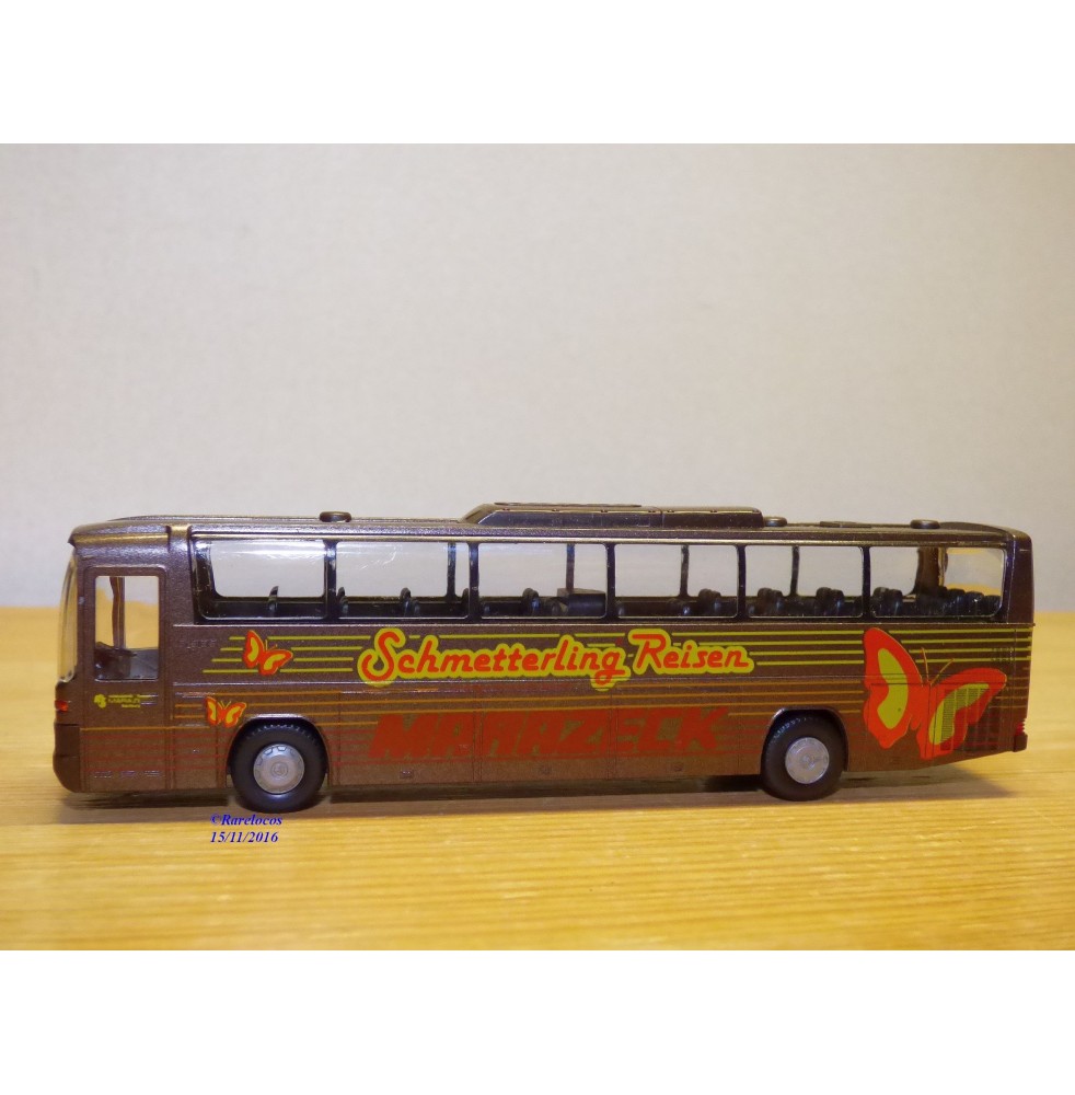 Rietze 00323, autocar  MERCEDES BENZ  O 303 15  RHD  Schmetterling    Neuf   BO