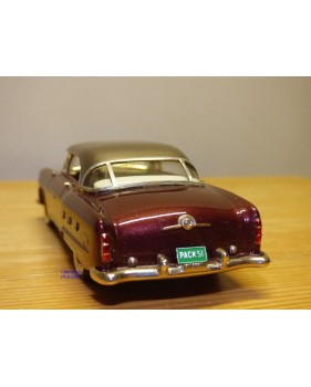 MADISON MODELS / SMTS  ( Fa.Daimler House )10, PACKARD 250 Mayfair Hardtop 1951   neuf  BO
