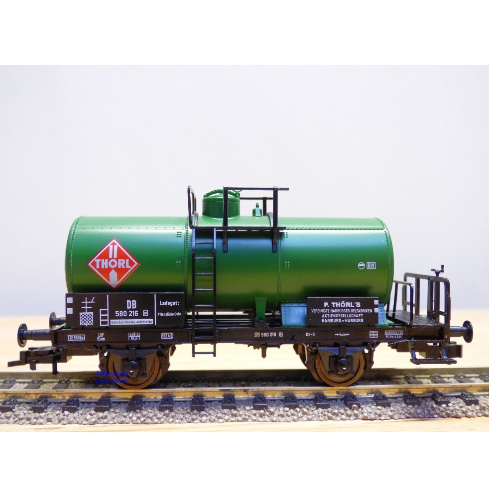 FLEISCHMANN 5425  K,  wagon citerne ancien  à plate forme de serre freins  THORL     DB    neuf  BO