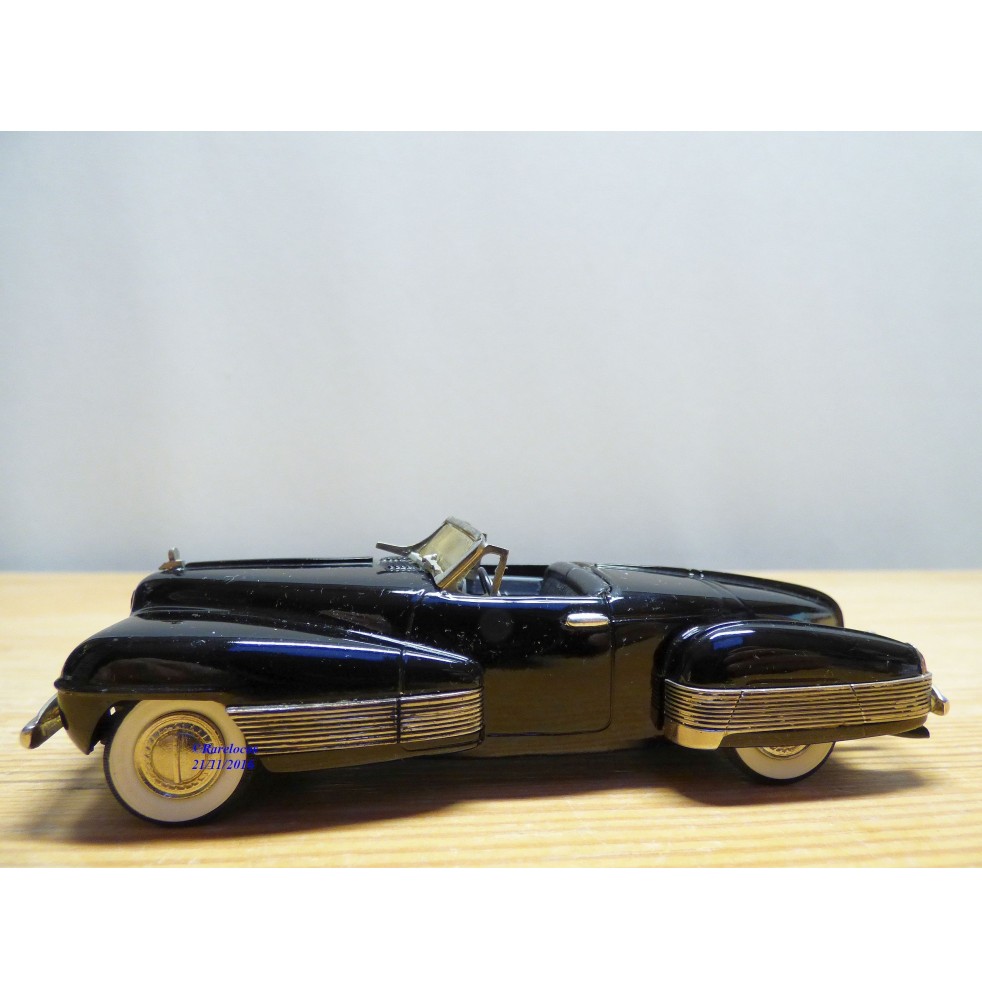 The Great American Dream Machine 5, prototype Cadillac La Espada 1954  neuf BO