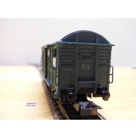 ELECTROTREN  1316,  wagon couvert    SEAT  RENFE     BO
