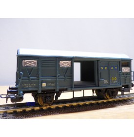 ELECTROTREN  1316,  wagon couvert    SEAT  RENFE     BO