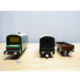 JUCSIE  ???, coffret 1 motrice, 2 wagons, rails et transformateur   BO  