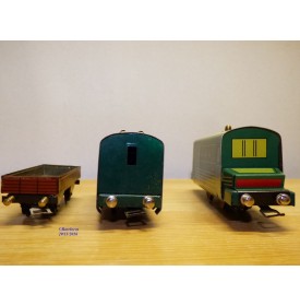 JUCSIE  ???, coffret 1 motrice, 2 wagons, rails et transformateur   BO  