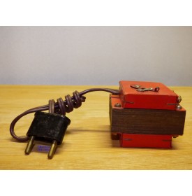 JUCSIE  ???, coffret 1 motrice, 2 wagons, rails et transformateur   BO  
