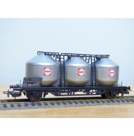 ELECTROTREN  1604,  wagon à 3 silos pour pulvérulents  type Ucs  GRP   FS        BO
