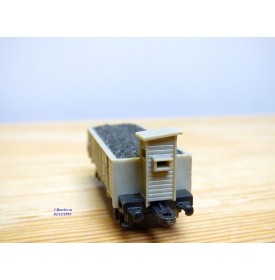 Rail Route  1/143 ème , wagon tombereau à guérite gris avec chargement de charbon