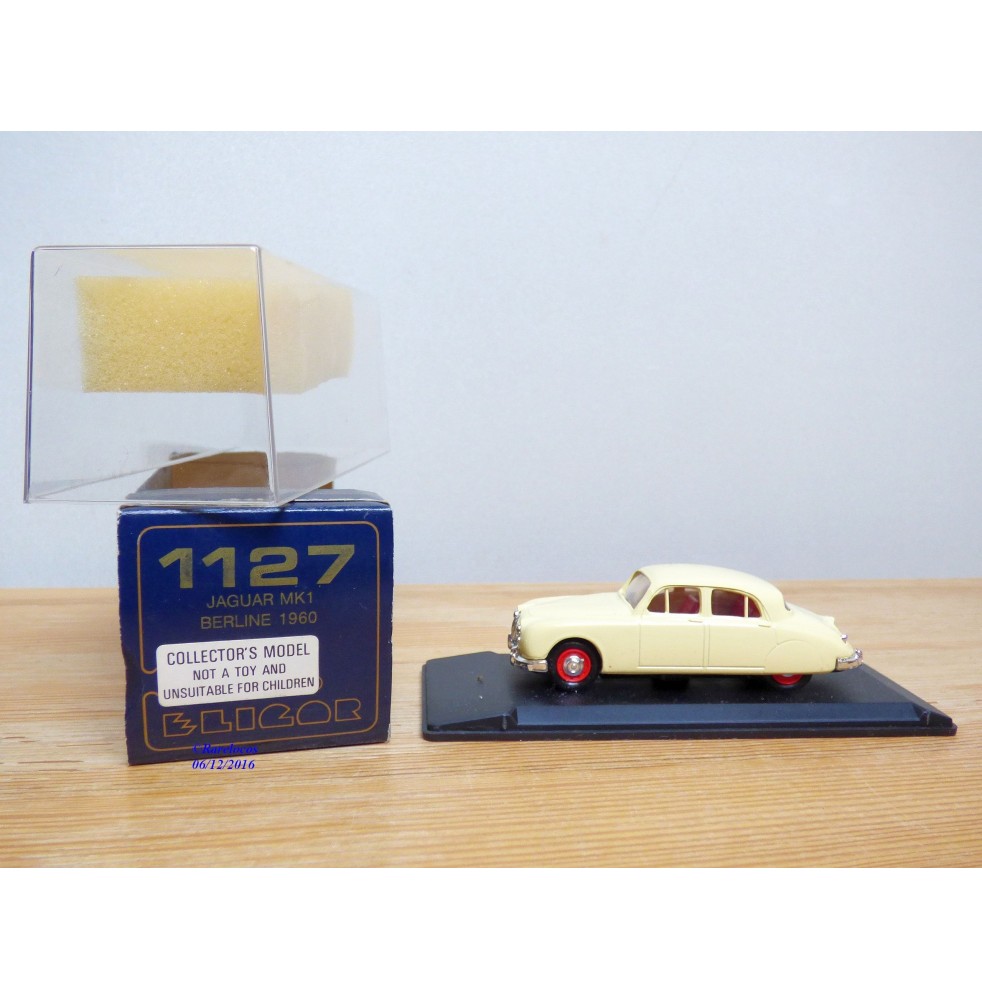 ELIGOR 1127, Jaguar  Mk1 1960   beige  neuf   BO  1/43 