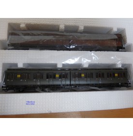 ROCO 43026,  coffret 1 loco et 2 couplages de 2 voitures  Stadtbahn Berlin   KPEV  Epoque I   neuf    BO