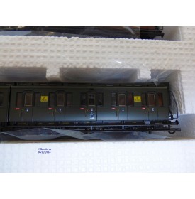 ROCO 43026,  coffret 1 loco et 2 couplages de 2 voitures  Stadtbahn Berlin   KPEV  Epoque I   neuf    BO