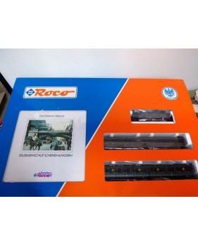 ROCO 43026,  coffret 1 loco et 2 couplages de 2 voitures  Stadtbahn Berlin   KPEV  Epoque I   neuf    BO