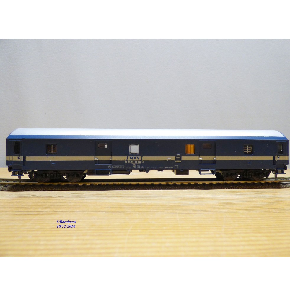 SCHICHT 426 / 80, fourgon postal  grandes lignes type Da   MAV   neuf   BO