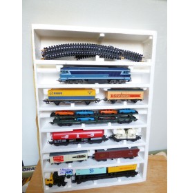 Lima ???? , coffret    CC 72002, 8 wagons et 2 camions   SNCF    BO